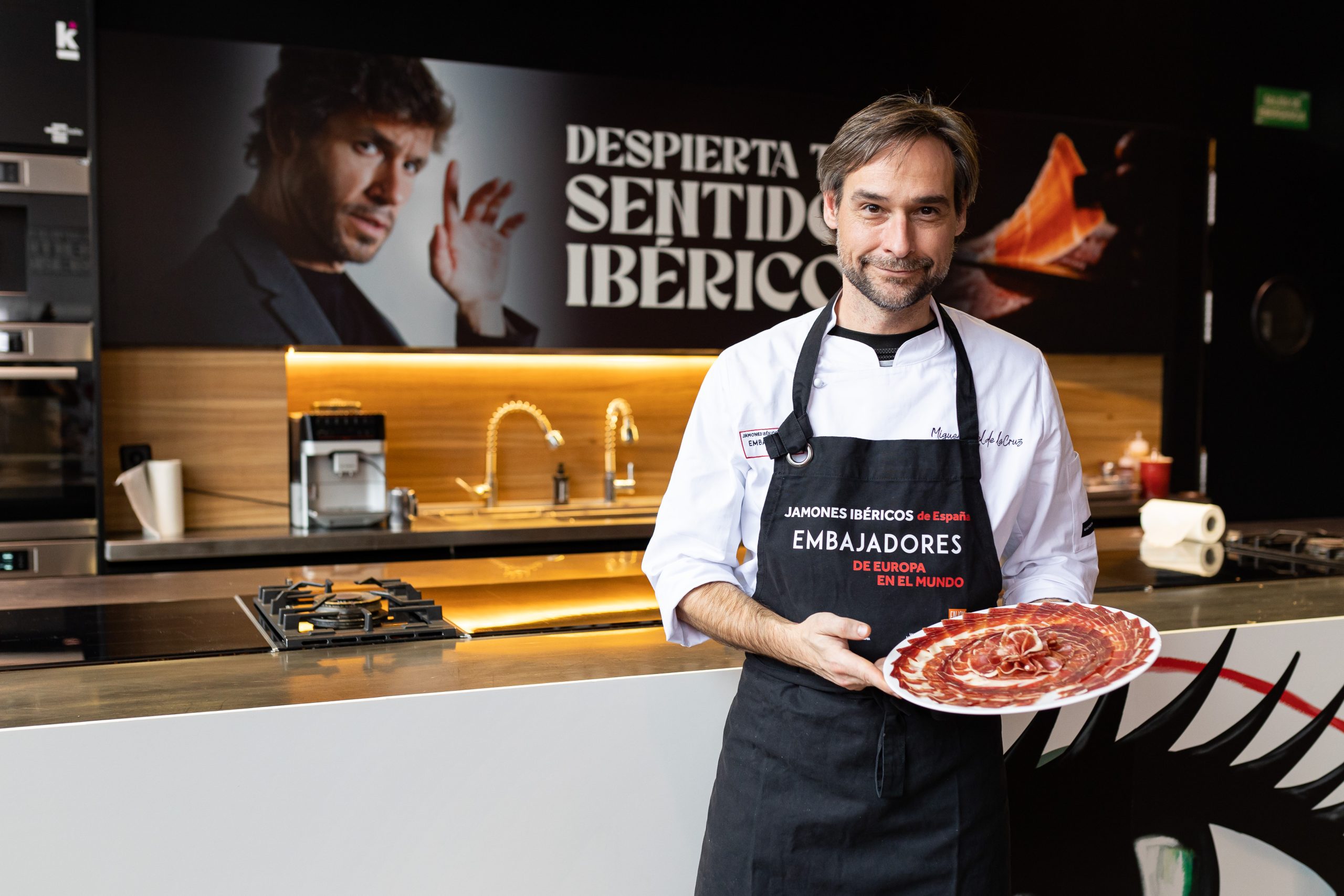 Showcooking exclusivo a seis manos con chefs internacionales estrella Michelín con un protagonista estelar, el Jamón Ibérico